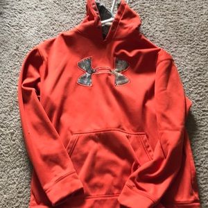 Under armor camo hoodie